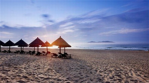 鸭血粉丝汤加盟店利润到底高不高，顶正鸭血粉丝汤加盟适合新手开店吗